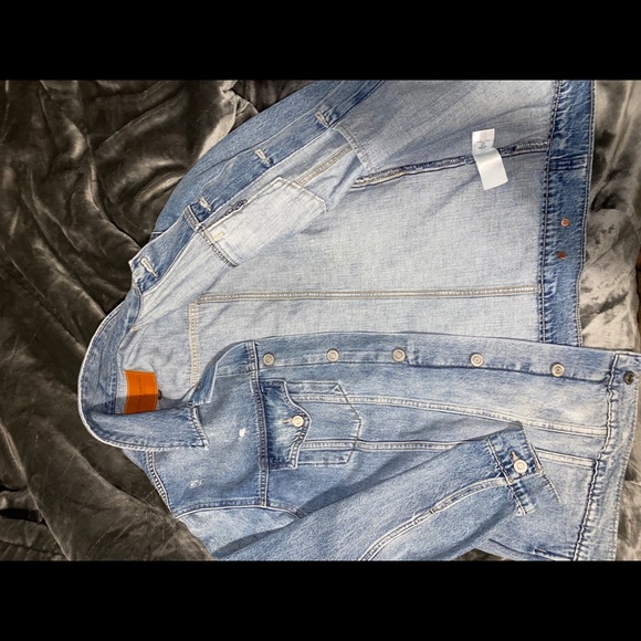 Jean jacket - Picture 4 of 5